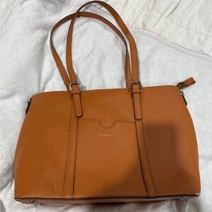 Bromen Tan purse